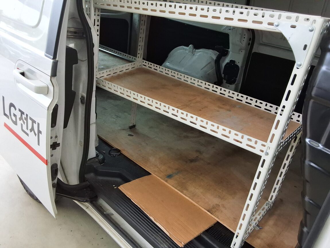 HYUNDAI STARIA 2.2 DIESEL CARGO 3-SEATER SMART 2022 - zdjęcie 13