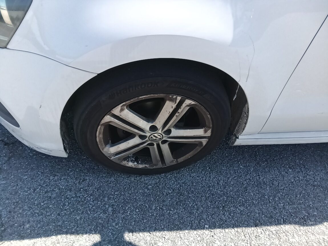 VOLKSWAGEN THE NEW POLO (5TH GEN) 1.6 TDI R LINE 2014 - zdjęcie 23