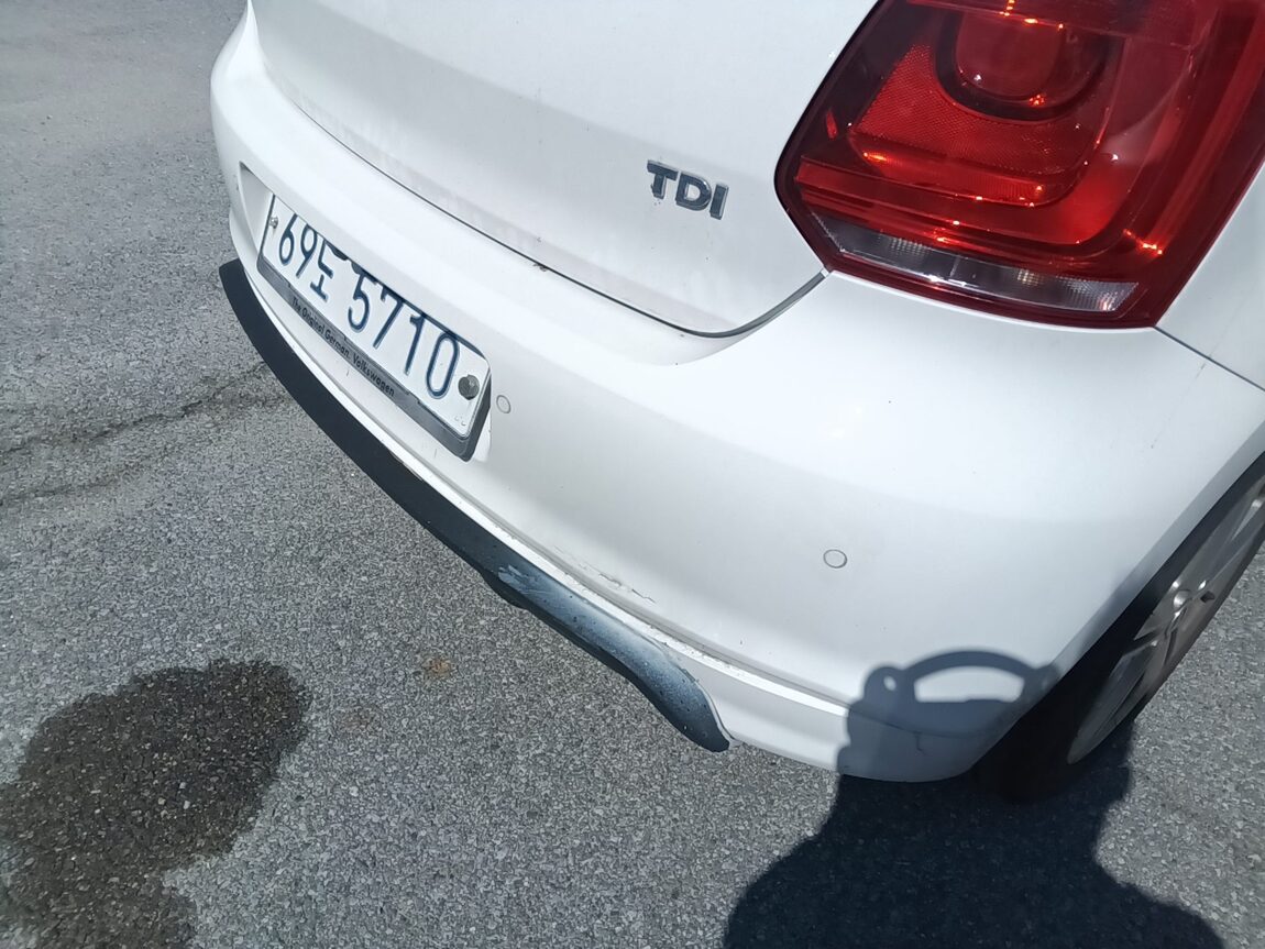 VOLKSWAGEN THE NEW POLO (5TH GEN) 1.6 TDI R LINE 2014 - zdjęcie 28