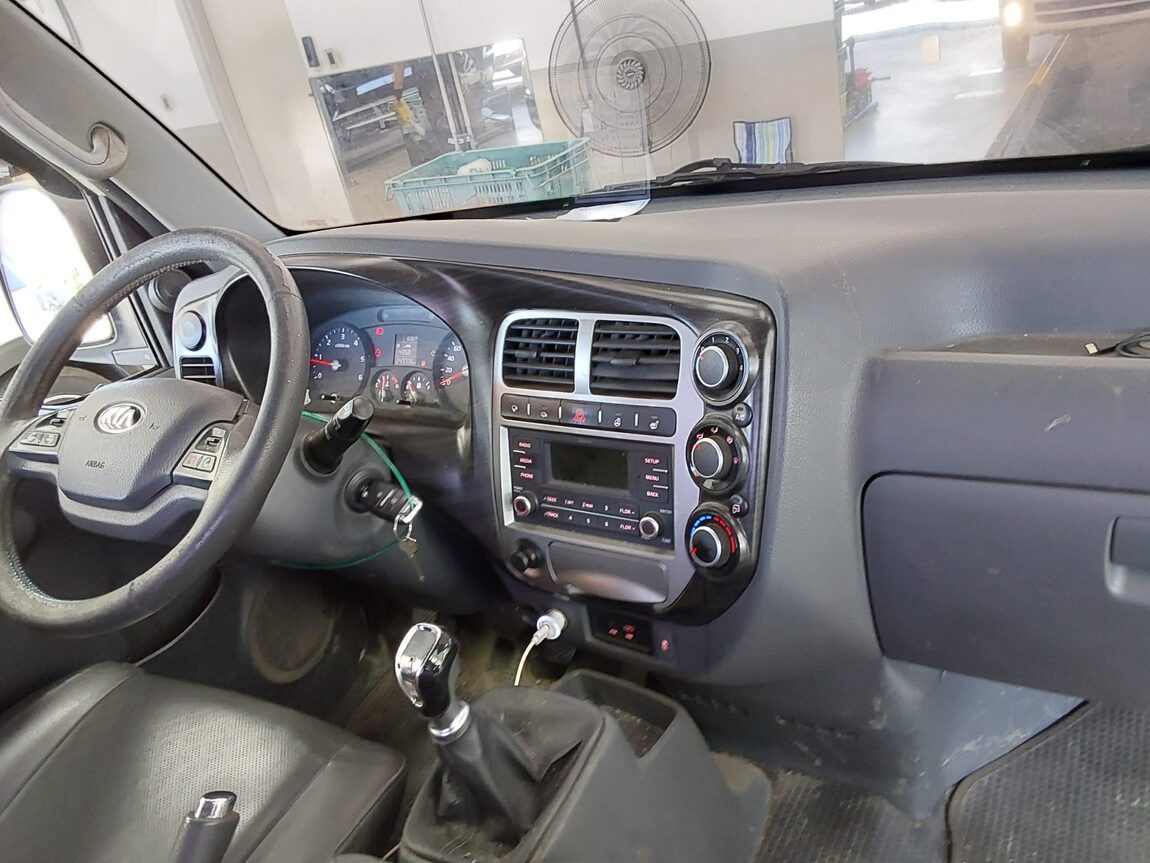 KIA BONGO III CARGO CRDi KING CAB EXTRA LONG WHEELBASE 2017 - zdjęcie 11