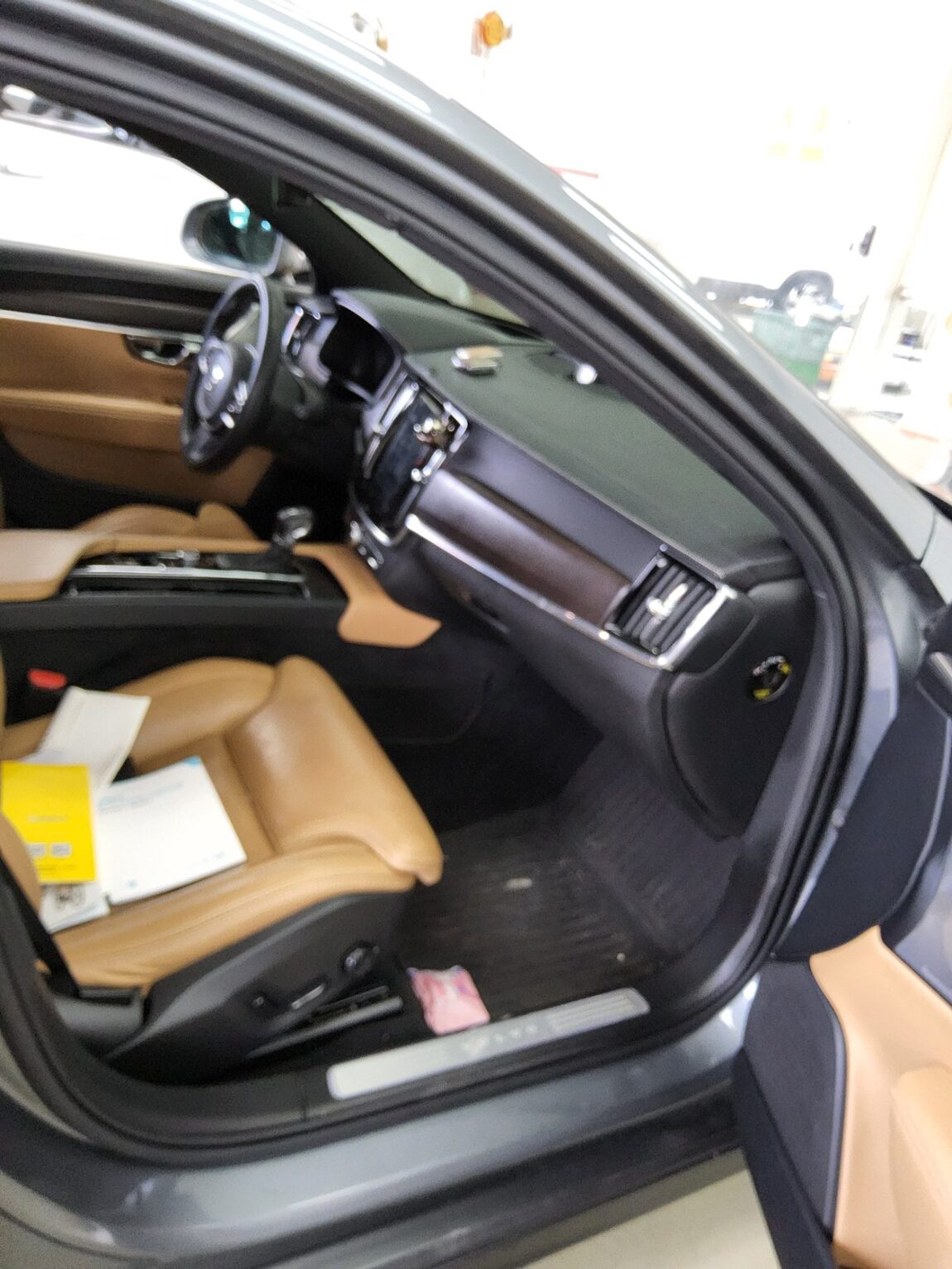 VOLVO V90 CROSS COUNTRY 2.0 T5 AWD PRO 2019 - zdjęcie 14