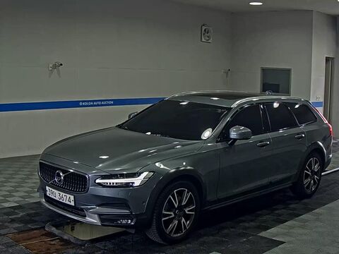 VOLVO V90 CROSS COUNTRY 2.0 T5 AWD PRO 2019 - aukcja, lot SC-01M2MQB8ZF74T7746HKY9NZ58E