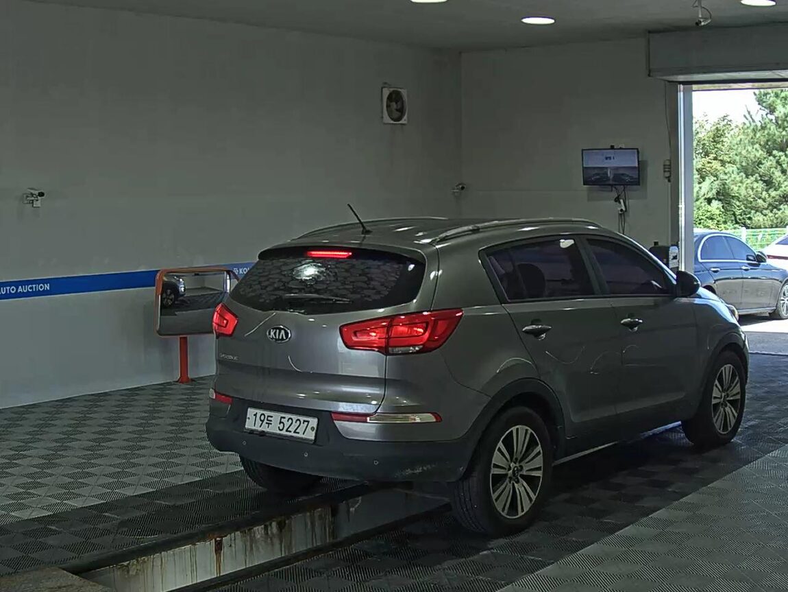 KIA THE NEW SPORTAGE R DIESEL R2.0 2WD TRENDY 2014 - zdjęcie 5