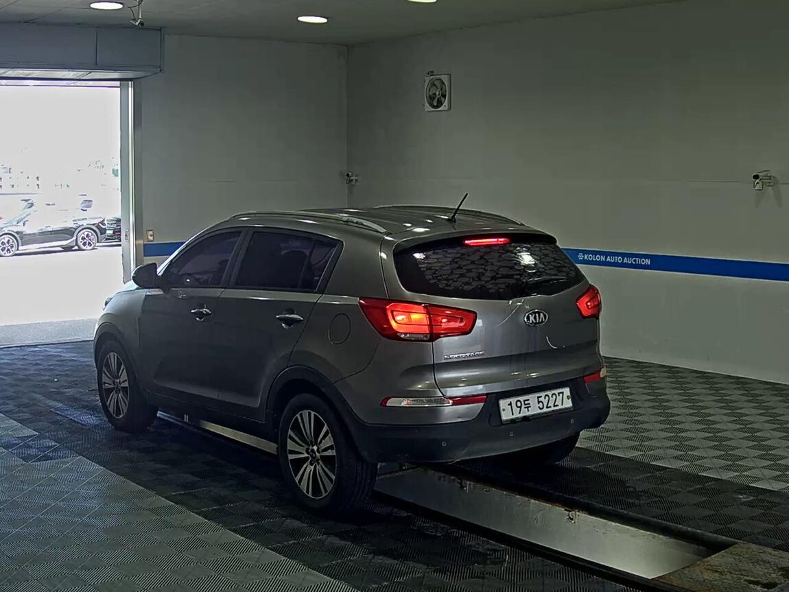 KIA THE NEW SPORTAGE R DIESEL R2.0 2WD TRENDY 2014 - zdjęcie 6