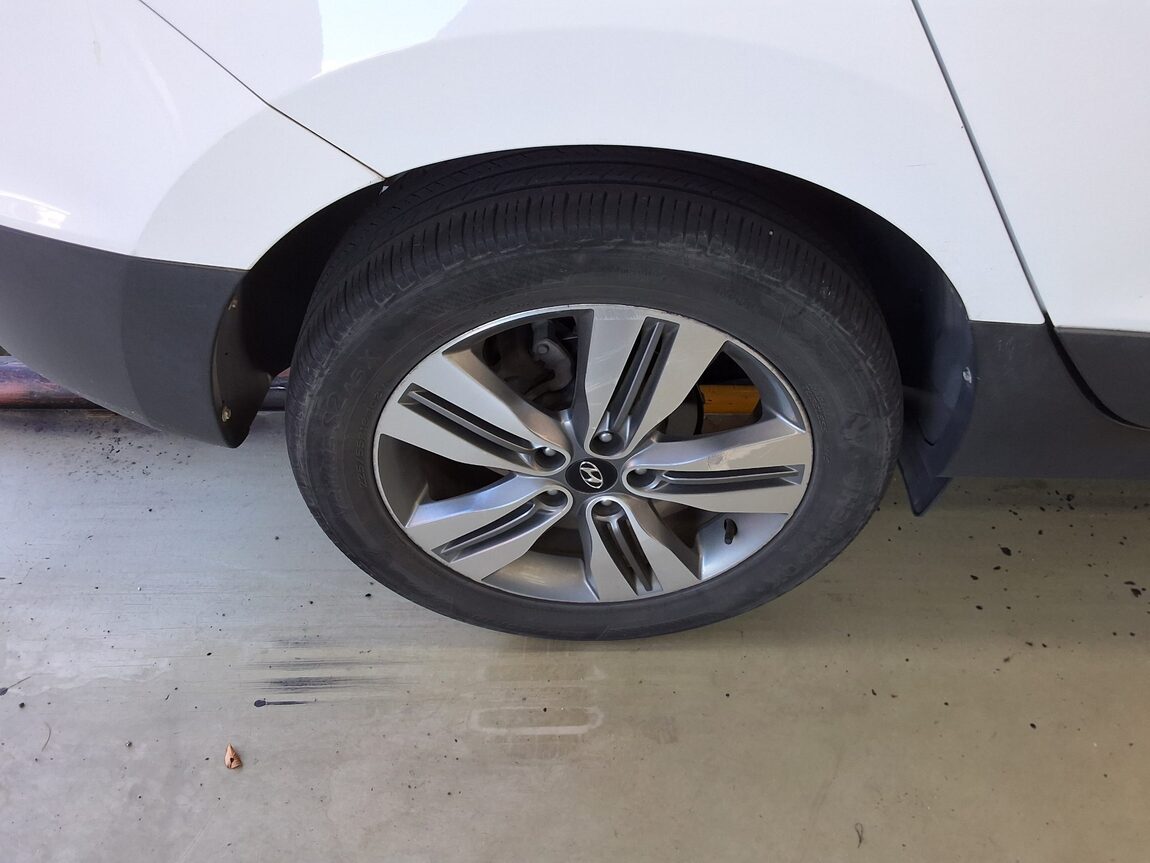 HYUNDAI NEW TUCSON ix DIESEL R2.0 2WD MODERN 2014 - zdjęcie 23