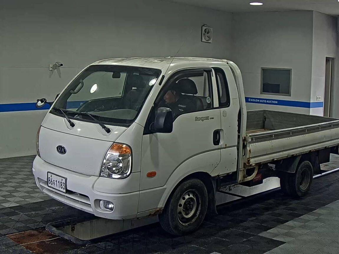 KIA BONGO III CARGO CRDi KING CAB EXTRA LONG WHEELBASE 2009 - zdjęcie 2