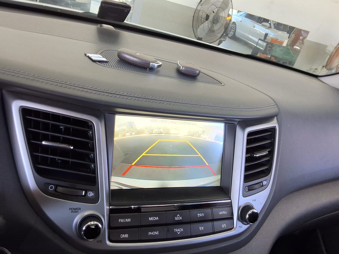 HYUNDAI ALL NEW TUCSON DIESEL 1.7 2WD MODERN 2016 - zdjęcie 17