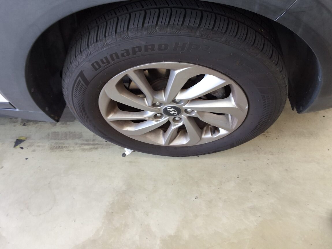 HYUNDAI ALL NEW TUCSON DIESEL 1.7 2WD MODERN 2016 - zdjęcie 24