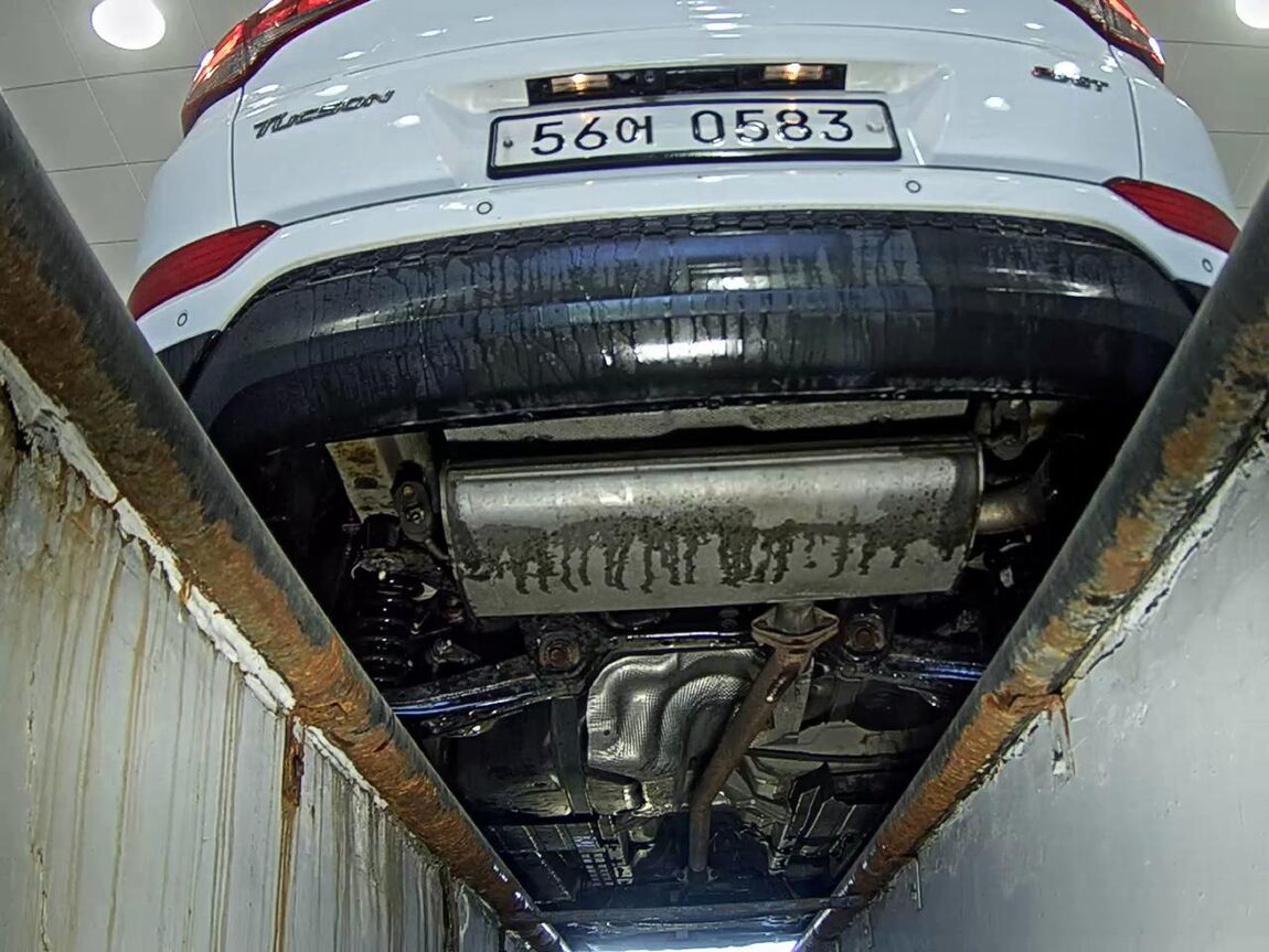 HYUNDAI ALL NEW TUCSON DIESEL 1.7 2WD MODERN 2016 - zdjęcie 8