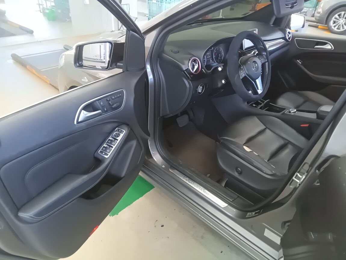 MERCEDES-BENZ B-CLASS (2ND GEN) B200 CDI BLUE EFFICIENCY 2014 - zdjęcie 10