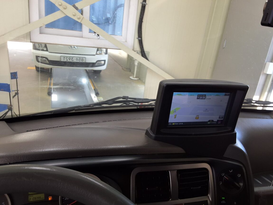 HYUNDAI PORTER II FREEZER BOX TRUCK SUPER CAB TWIN COMPRESSOR 2013 - zdjęcie 21