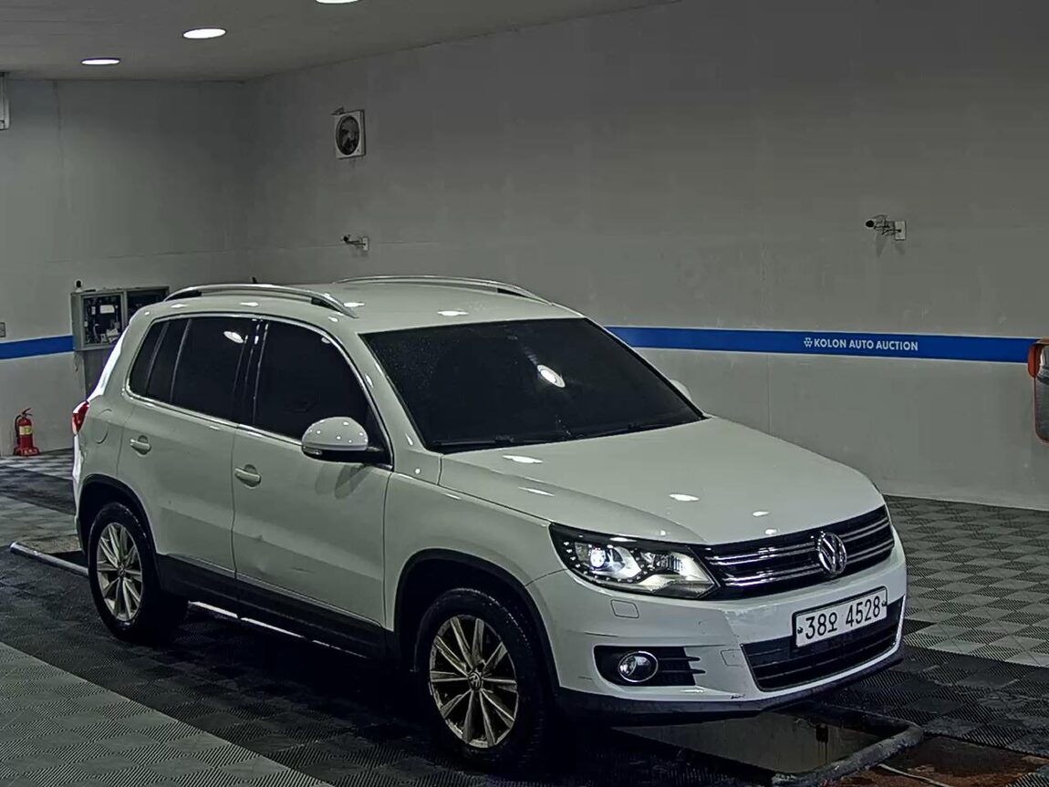 VOLKSWAGEN TIGUAN 2.0 TDI BLUEMOTION 2015 - zdjęcie 3