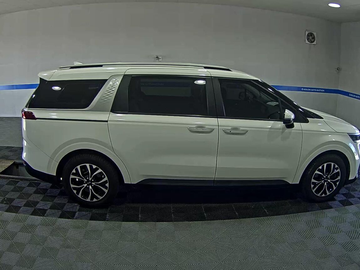 KIA NEW CARNIVAL (KA4) 9-SEATER DIESEL PRESTIGE 2021 - zdjęcie 4