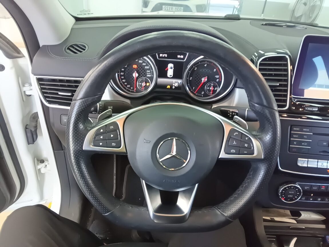 MERCEDES-BENZ GLE-CLASS (3RD GEN) GLE 350D 4MATIC COUPE 2017 - zdjęcie 17