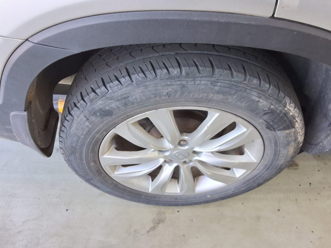 KIA SORENTO R DIESEL 2.2 4WD TLX LUXURY MODEL 2010 - zdjęcie 24