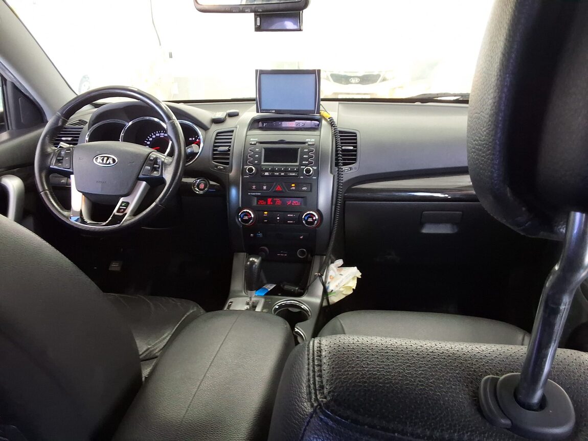 KIA SORENTO R DIESEL 2.2 4WD TLX LUXURY MODEL 2010 - zdjęcie 11