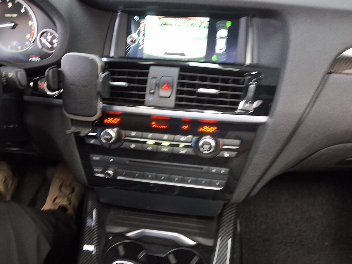 BMW X4 30d xDRIVE M SPORT PACK 2015 - zdjęcie 24