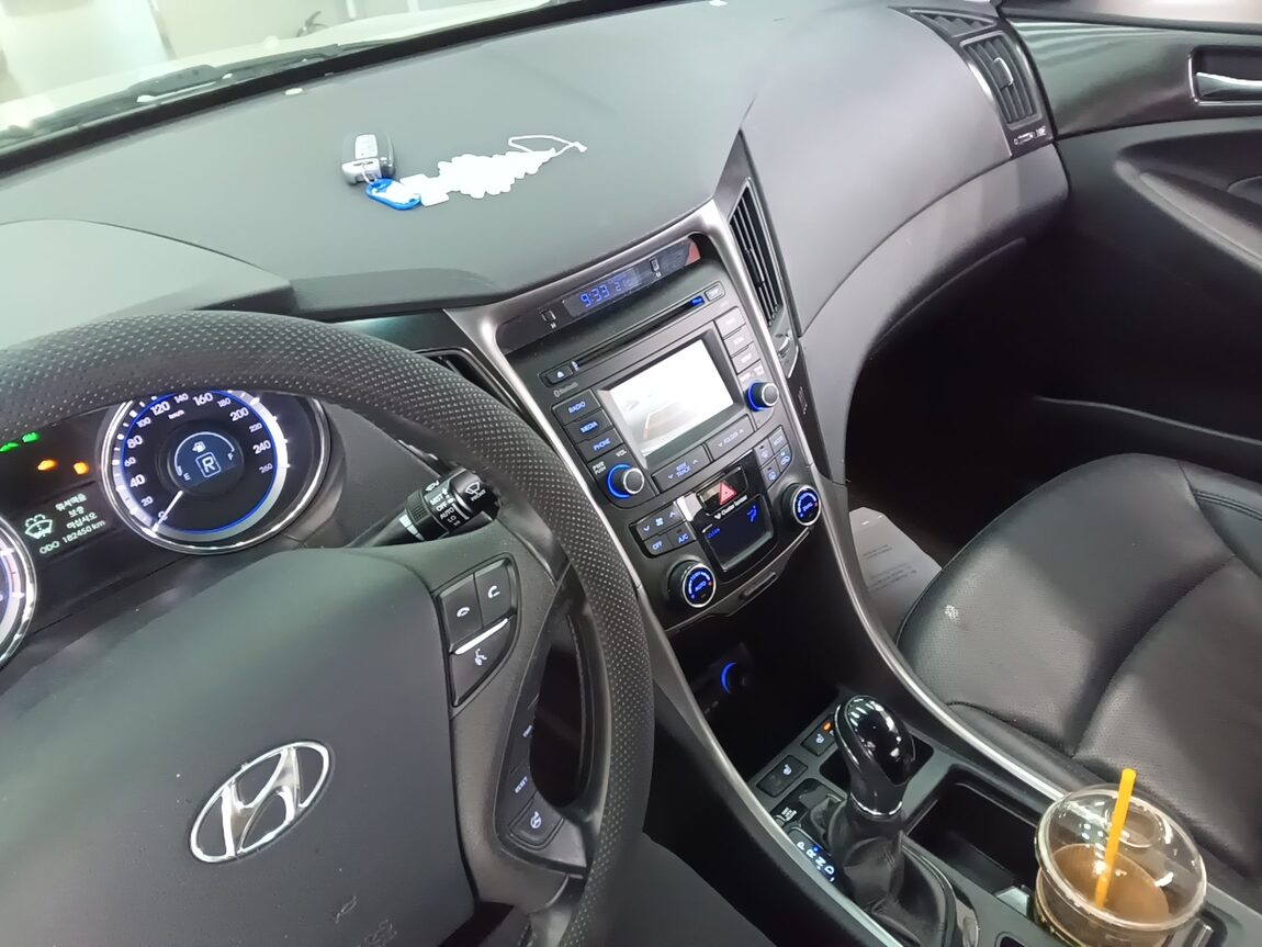 HYUNDAI SONATA THE BRILLIANT LPi DISABLED VEHICLE SMART 2013 - zdjęcie 11