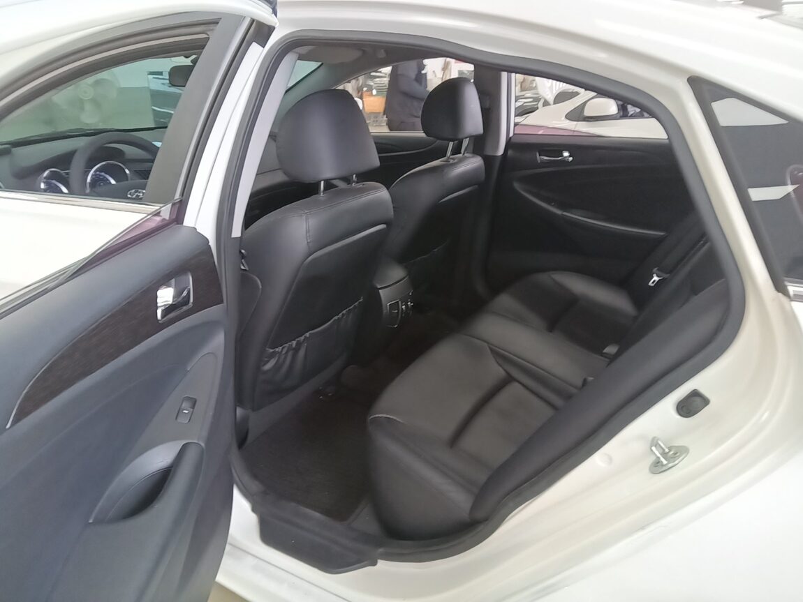 HYUNDAI SONATA THE BRILLIANT LPi DISABLED VEHICLE SMART 2013 - zdjęcie 12