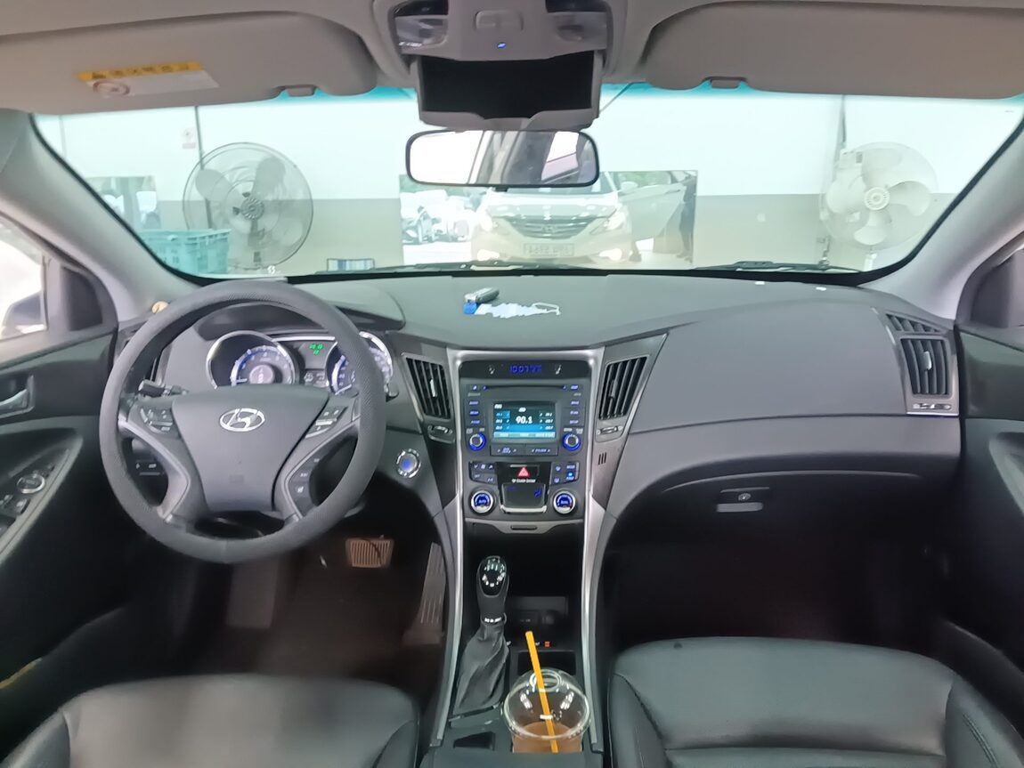 HYUNDAI SONATA THE BRILLIANT LPi DISABLED VEHICLE SMART 2013 - zdjęcie 21