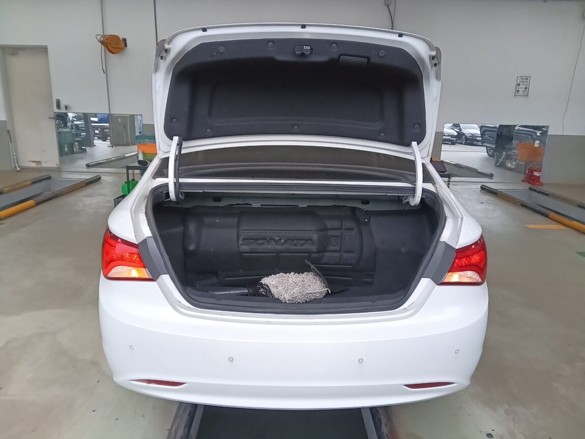 HYUNDAI SONATA THE BRILLIANT LPi DISABLED VEHICLE SMART 2013 - zdjęcie 15