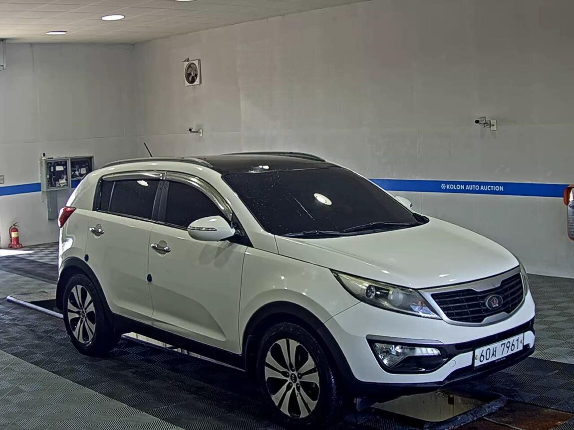 KIA SPORTAGE R DIESEL R2.0 2WD TLX LUXURY MODEL 2011 - zdjęcie 3