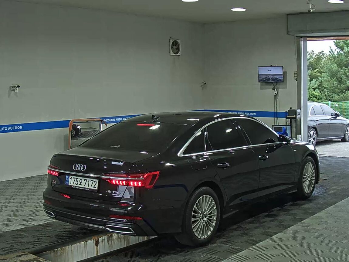 AUDI A6 (5TH GEN) 45 TFSI QUATTRO PREMIUM 2021 - zdjęcie 5