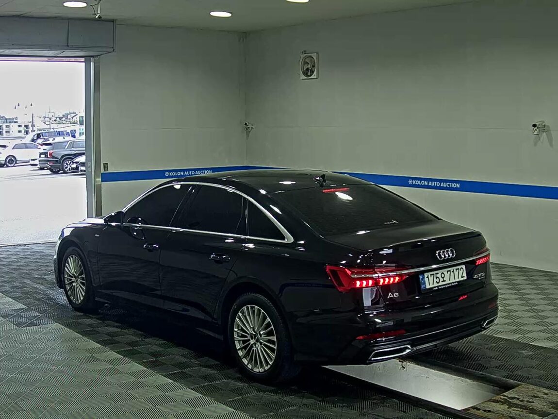 AUDI A6 (5TH GEN) 45 TFSI QUATTRO PREMIUM 2021 - zdjęcie 6