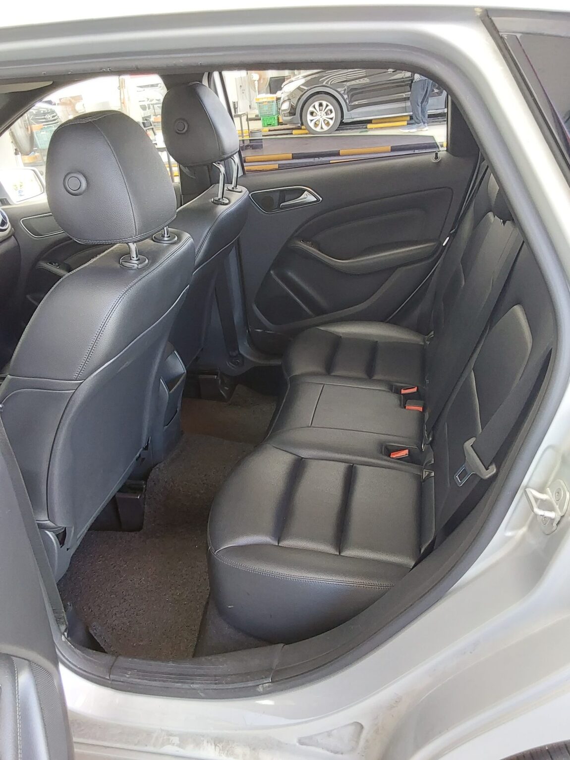 MERCEDES-BENZ B-CLASS (2ND GEN) B200 CDI BLUE EFFICIENCY 2015 - zdjęcie 12