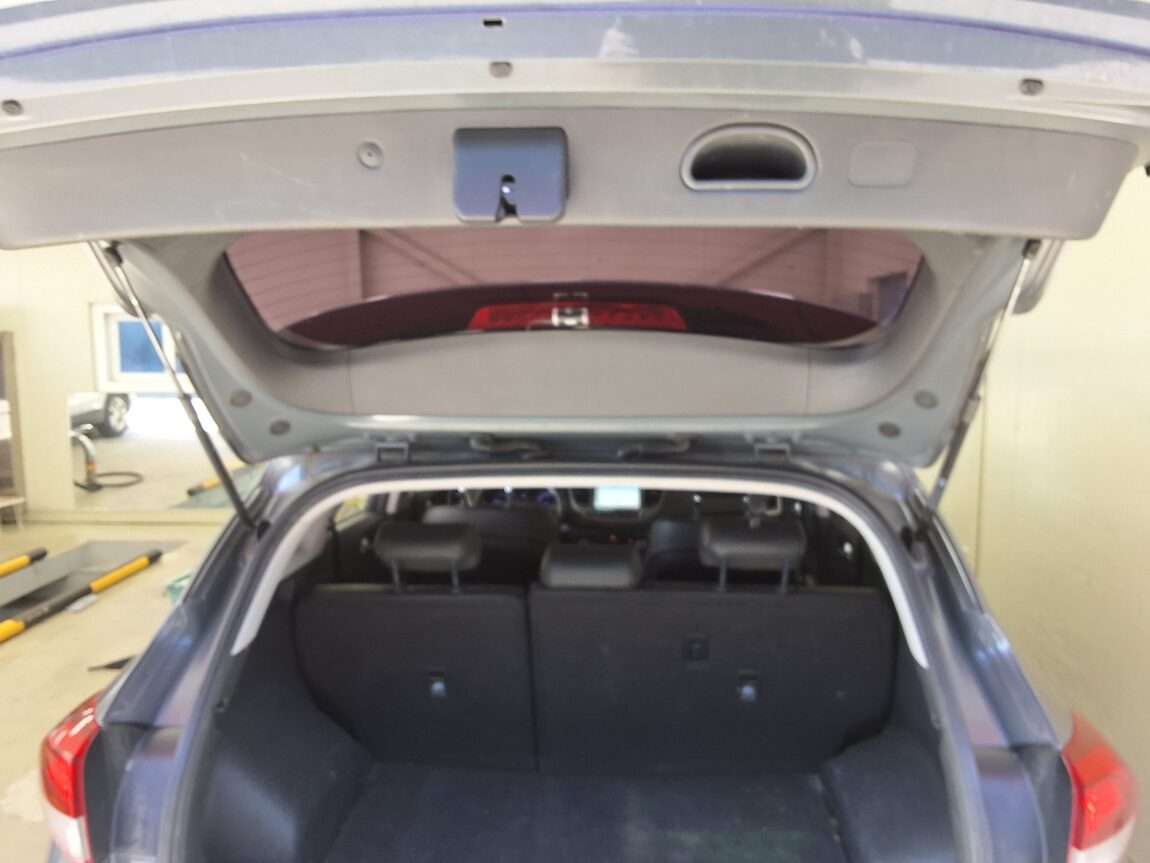 HYUNDAI ALL NEW TUCSON DIESEL 1.7 2WD MODERN 2016 - zdjęcie 16