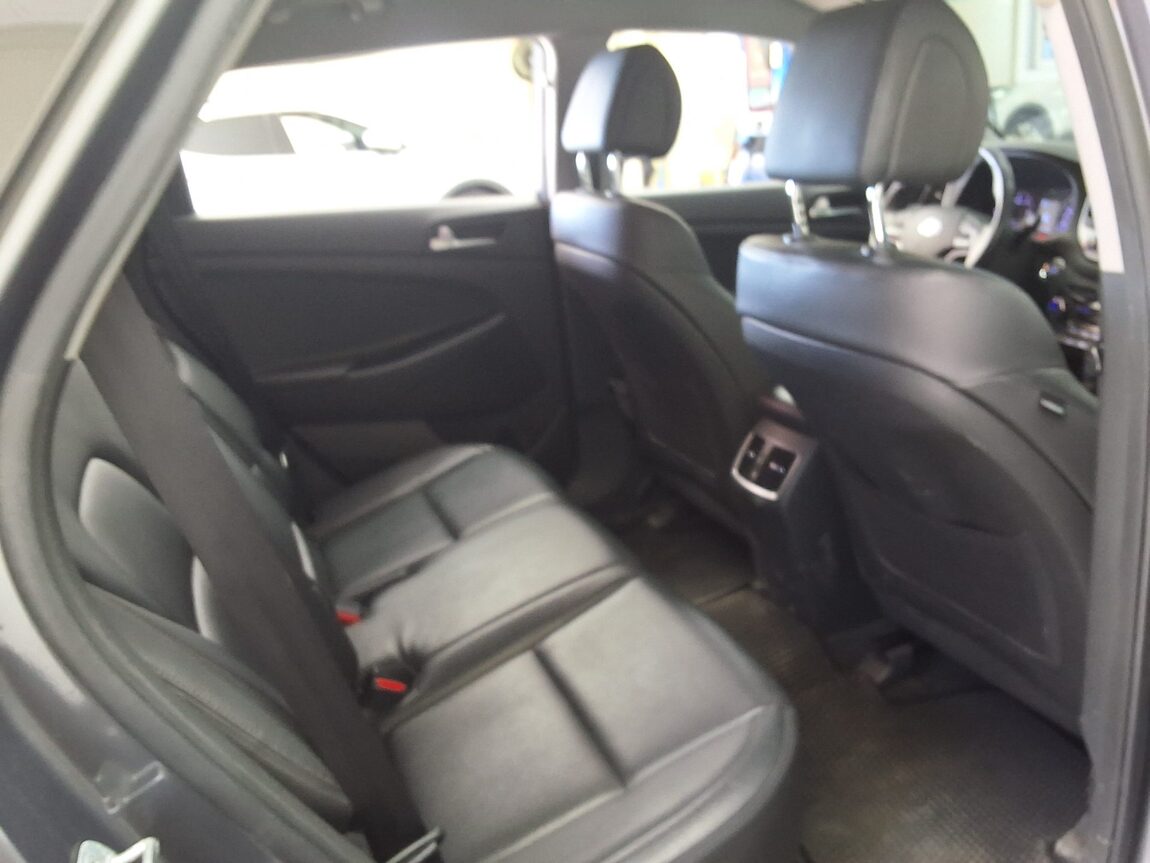 HYUNDAI ALL NEW TUCSON DIESEL 1.7 2WD MODERN 2016 - zdjęcie 14