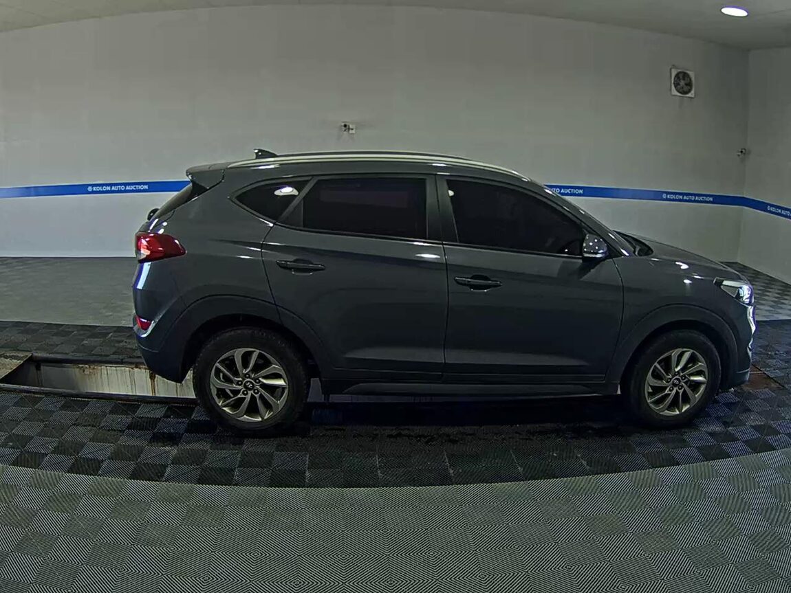 HYUNDAI ALL NEW TUCSON DIESEL 1.7 2WD MODERN 2016 - zdjęcie 4