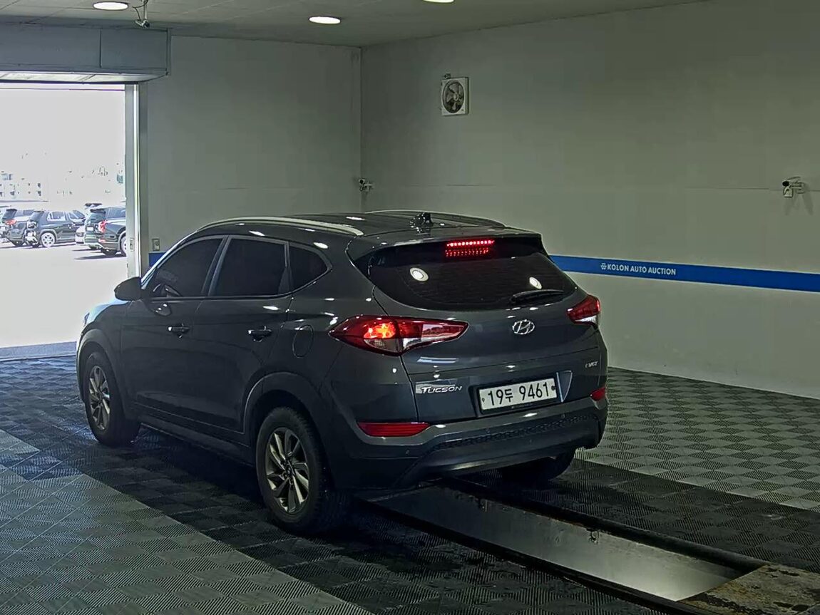 HYUNDAI ALL NEW TUCSON DIESEL 1.7 2WD MODERN 2016 - zdjęcie 6