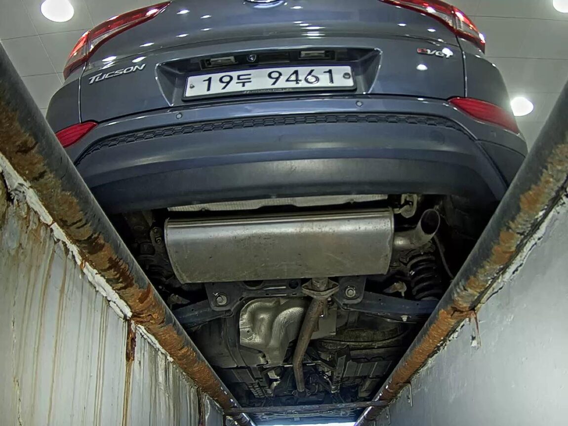 HYUNDAI ALL NEW TUCSON DIESEL 1.7 2WD MODERN 2016 - zdjęcie 8