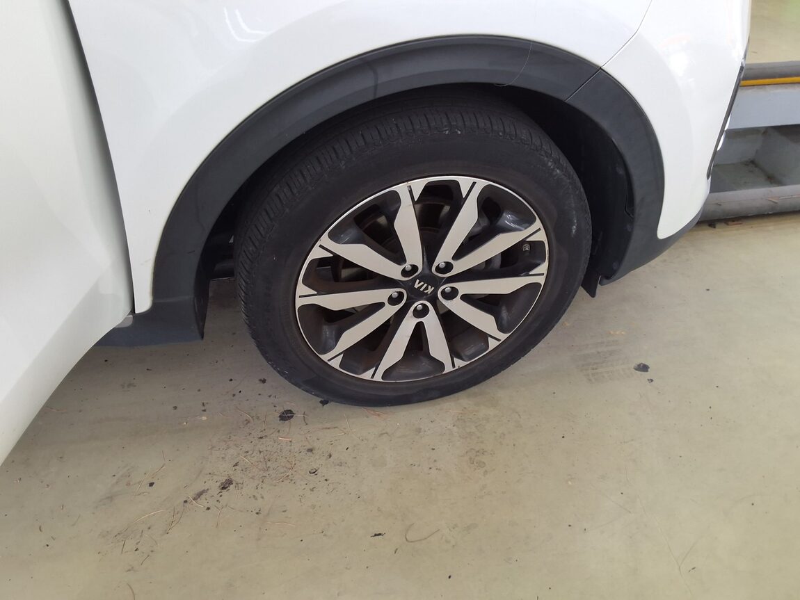 KIA NEW SPORTAGE 1.7 2WD NOBLESSE 2018 - zdjęcie 24