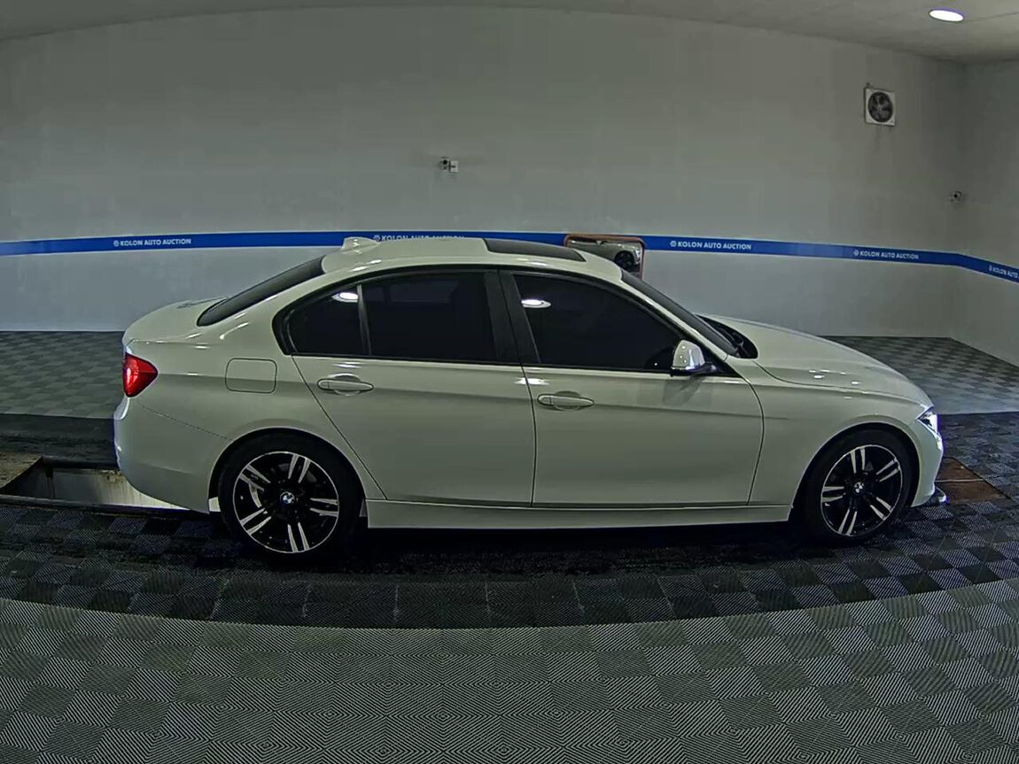 BMW 3 SERIES (6TH GEN) 320d ED EDITION 2016 - zdjęcie 4