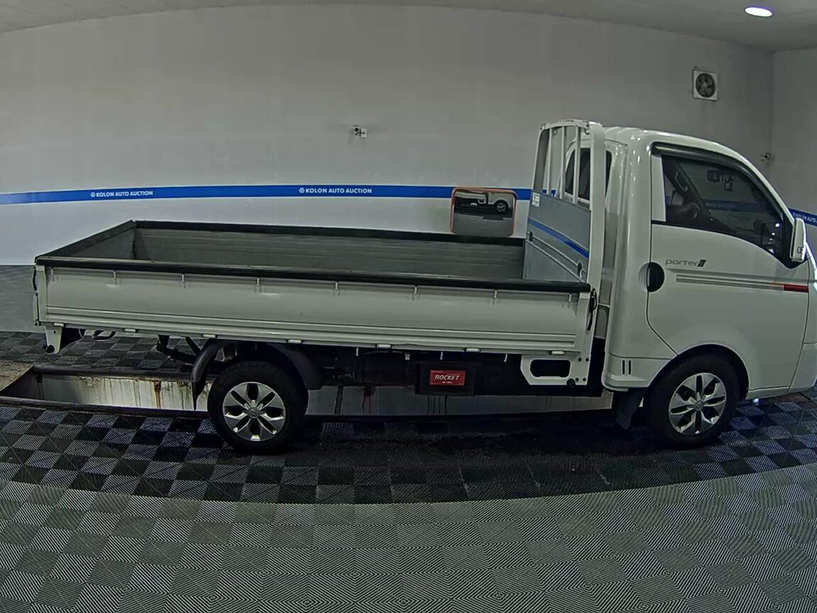 HYUNDAI PORTER II VGT STANDARD CAB EXTRA LONG WHEELBASE PREMIUM 2022 - zdjęcie 4