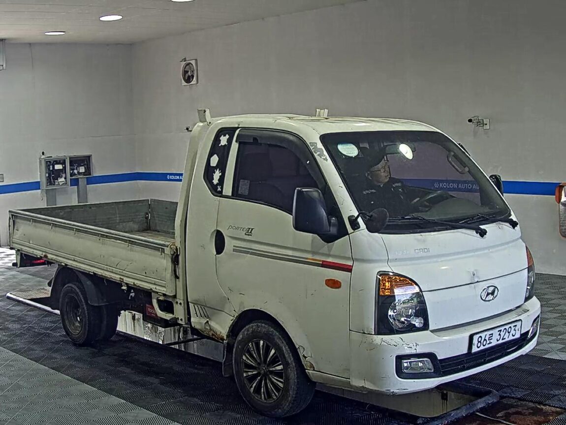 HYUNDAI PORTER II CRDi SUPER CAB EXTRA LONG WHEELBASE SUPER 2017 - zdjęcie 3