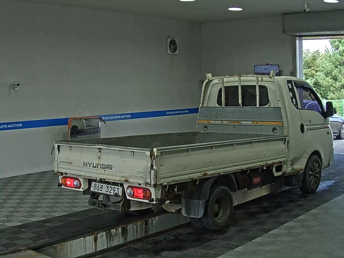 HYUNDAI PORTER II CRDi SUPER CAB EXTRA LONG WHEELBASE SUPER 2017 - zdjęcie 5