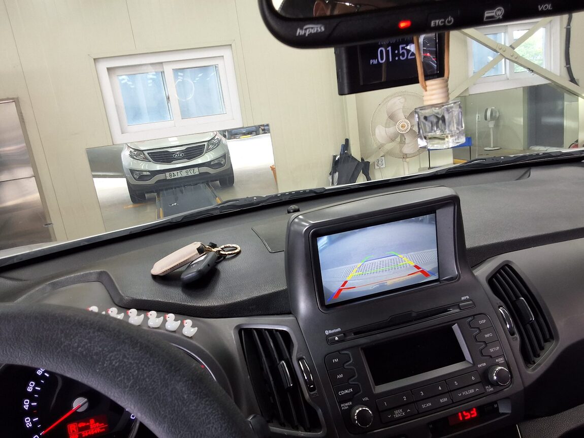 KIA SPORTAGE R DIESEL R2.0 2WD TLX LUXURY MODEL 2012 - zdjęcie 24