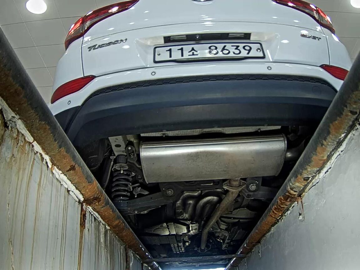 HYUNDAI ALL NEW TUCSON DIESEL 1.7 2WD MODERN 2016 - zdjęcie 8