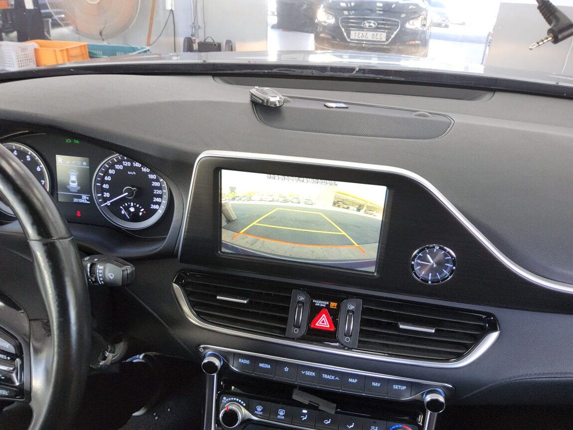 HYUNDAI GRANDEUR IG 3.0 LPi RENTAL CAR MODERN BASIC 2019 - zdjęcie 17