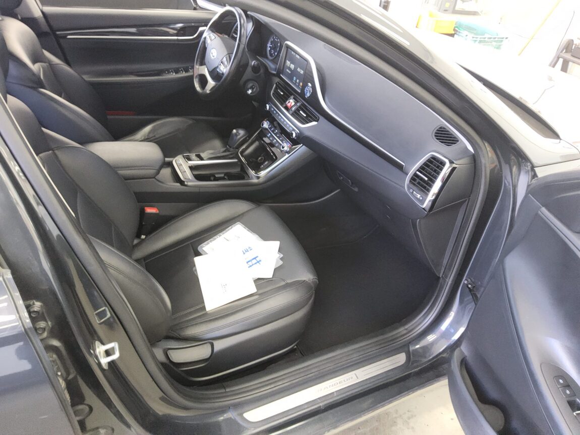 HYUNDAI GRANDEUR IG 3.0 LPi RENTAL CAR MODERN BASIC 2019 - zdjęcie 14
