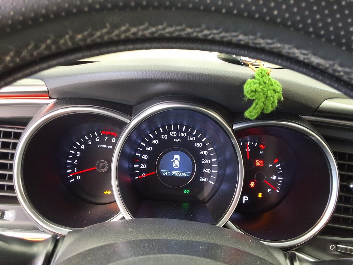 KIA THE NEW K5 LPI RENTAL CAR LUXURY 2014 - zdjęcie 10