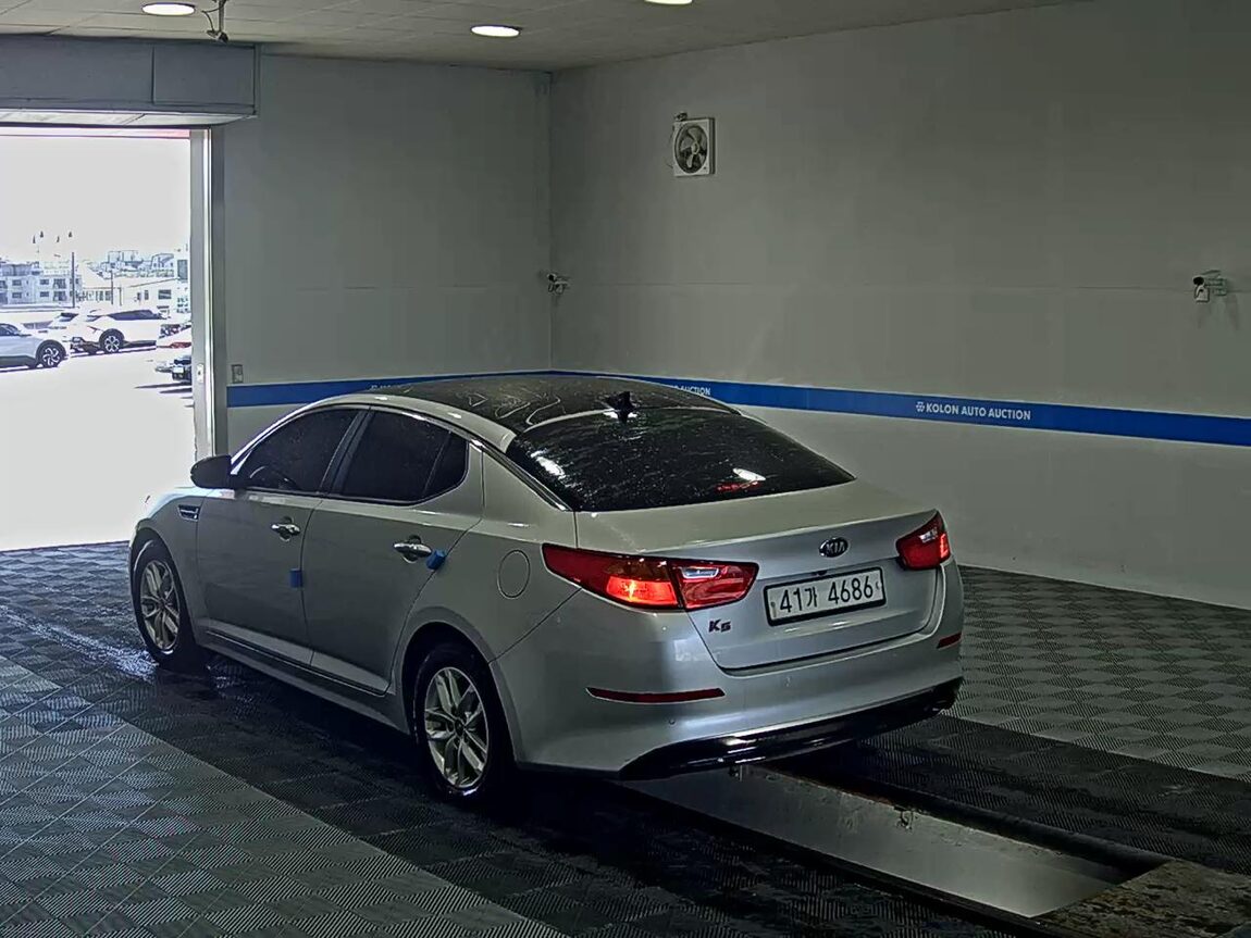 KIA THE NEW K5 LPI RENTAL CAR LUXURY 2014 - zdjęcie 6