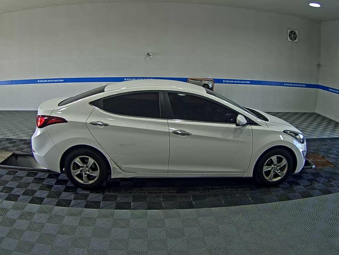 HYUNDAI THE NEW AVANTE MD 1.6 GDi SMART 2014 - zdjęcie 4