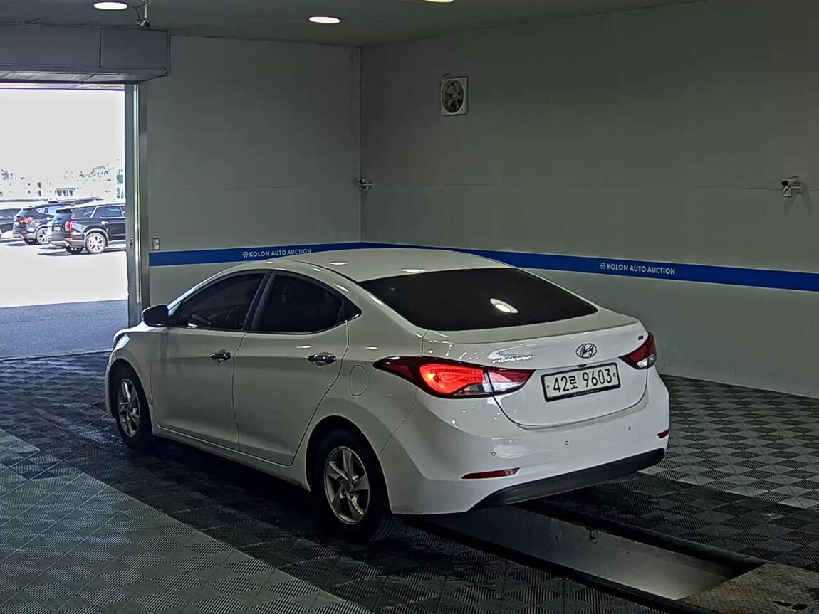 HYUNDAI THE NEW AVANTE MD 1.6 GDi SMART 2014 - zdjęcie 6