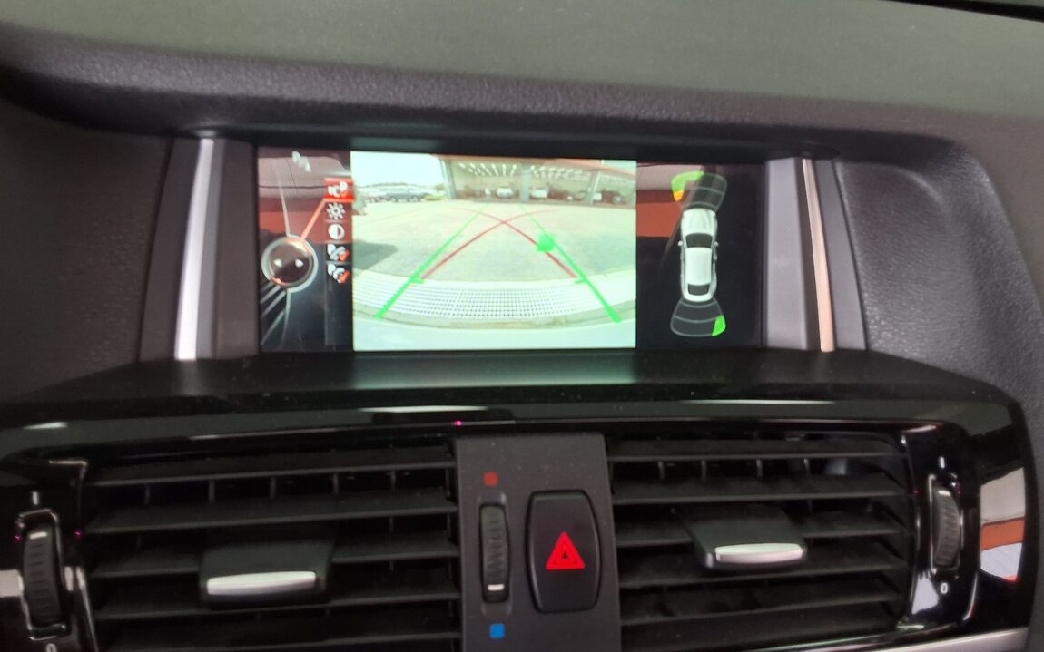 BMW X4 20d xDRIVE X LINE 2015 - zdjęcie 19