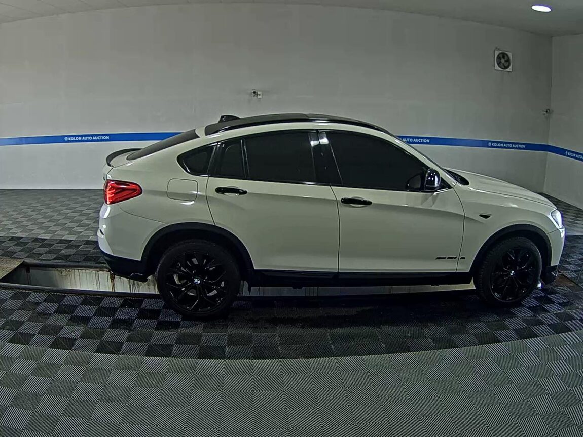 BMW X4 20d xDRIVE X LINE 2015 - zdjęcie 4