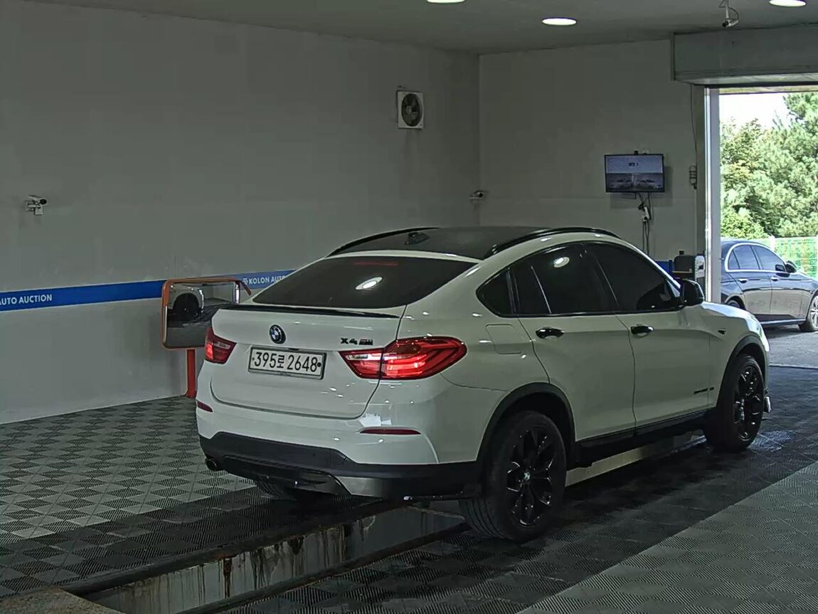 BMW X4 20d xDRIVE X LINE 2015 - zdjęcie 5